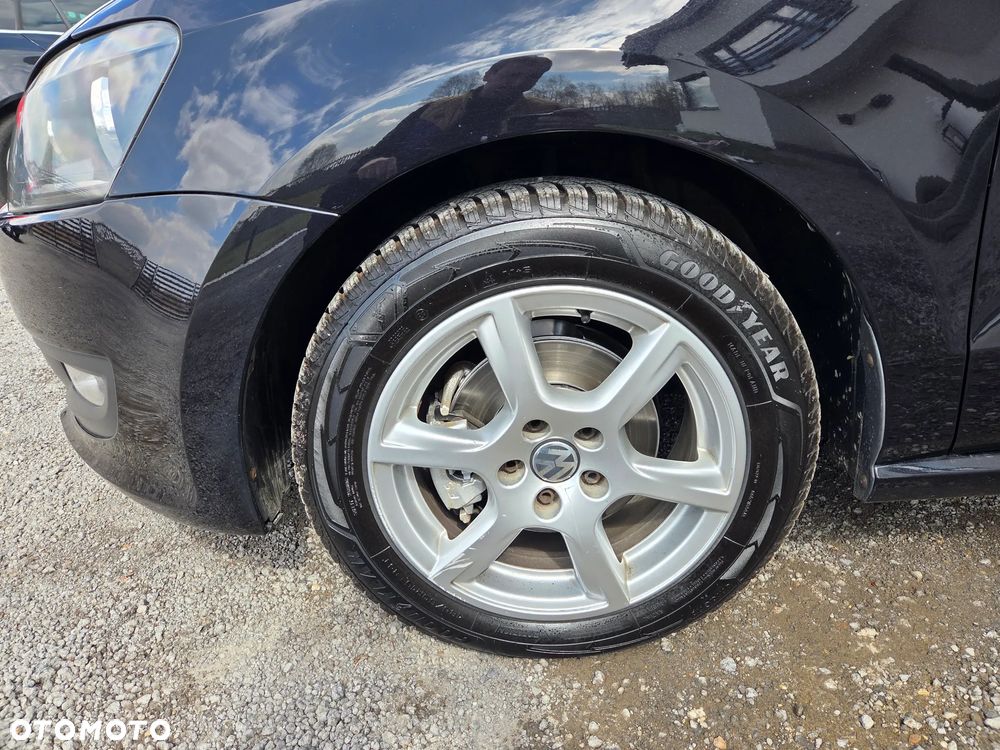 Volkswagen Polo 1.4 16V Comfortline - 21