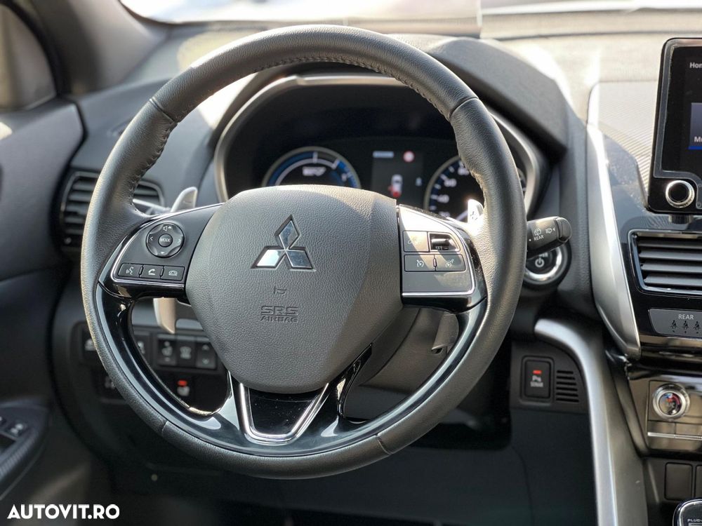 Mitsubishi Eclipse-Cross - 15