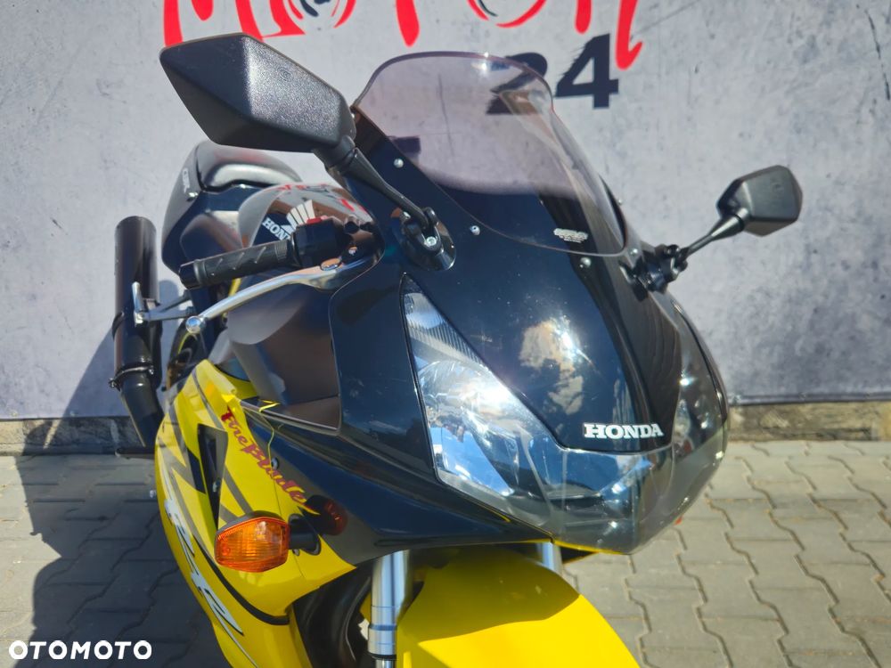 Honda CBR - 21