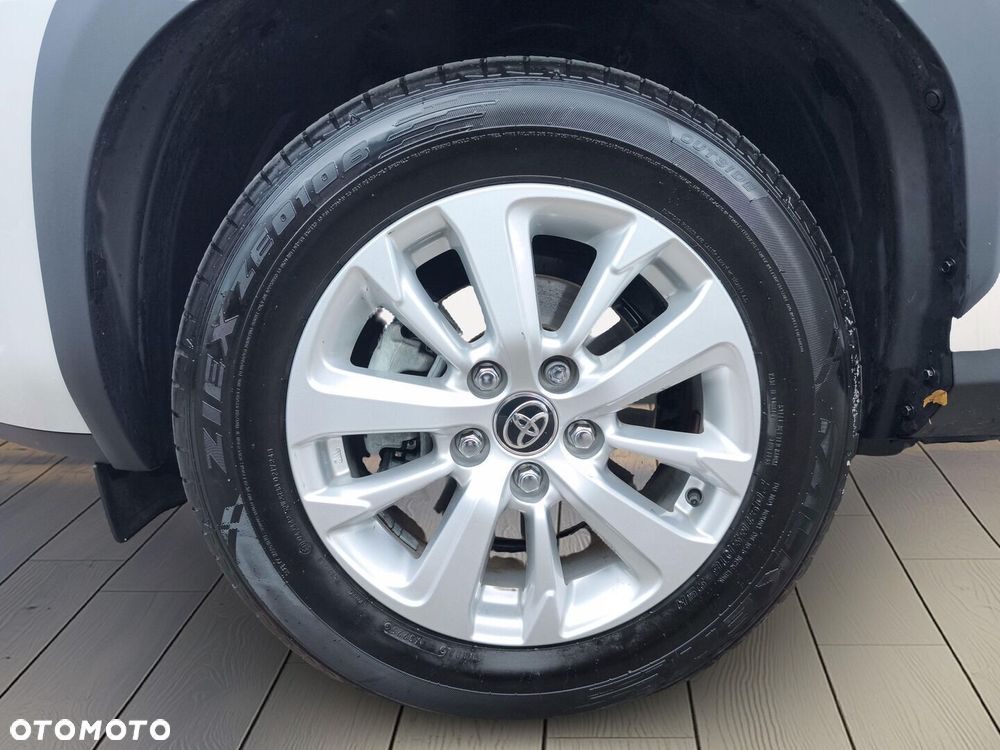Toyota Yaris Cross - 21