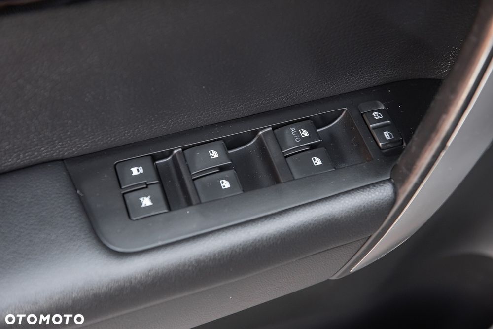 Chevrolet Captiva - 16