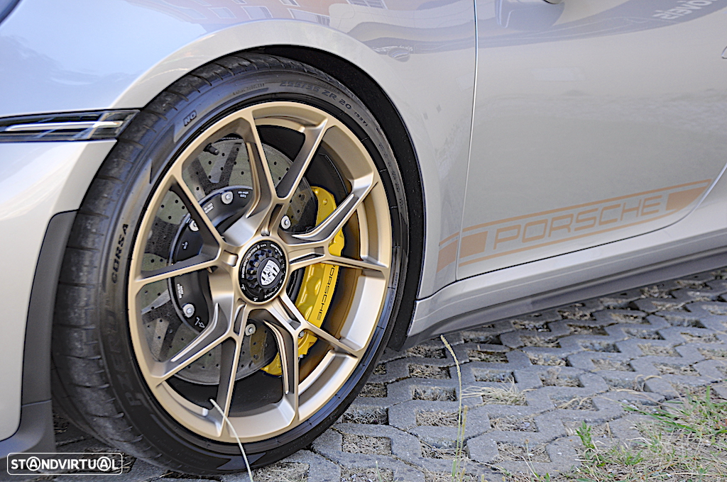 Porsche 911 (992) GT3 Touring Package - 12