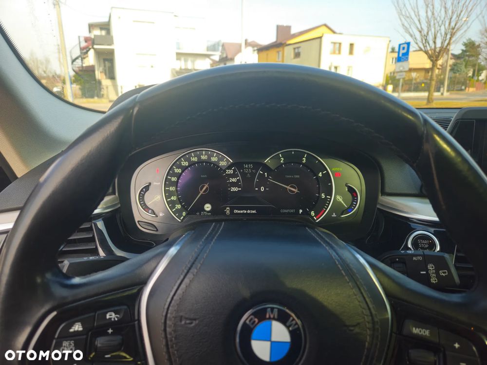 BMW Seria 5 520d Luxury Line - 15