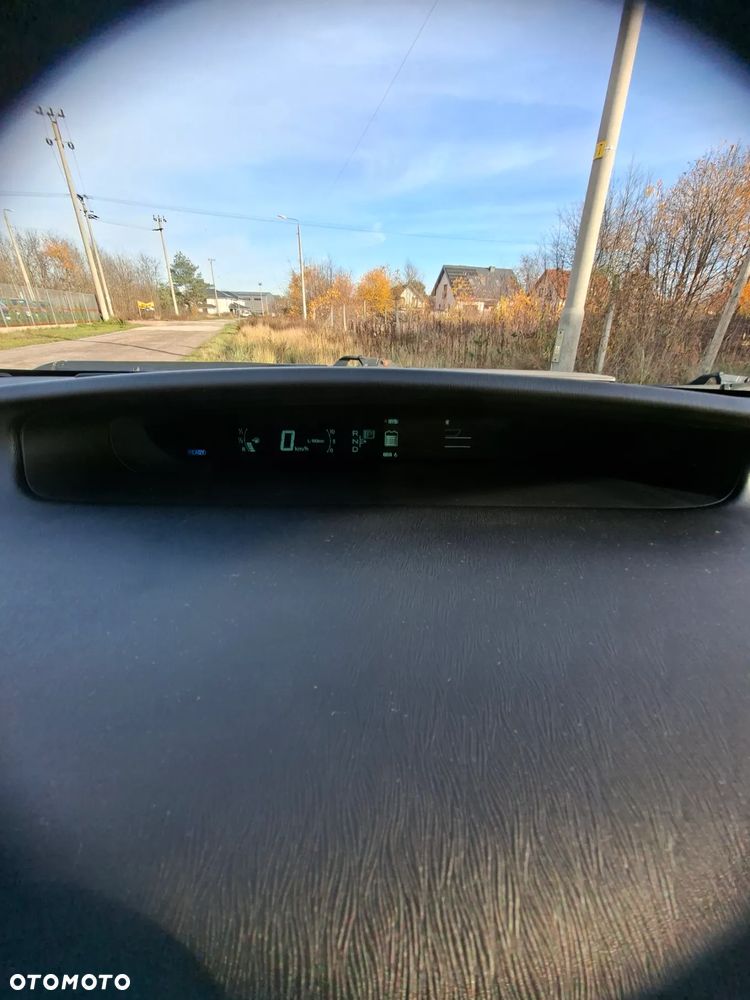 Toyota Prius 1.8 HSD Luna - 10