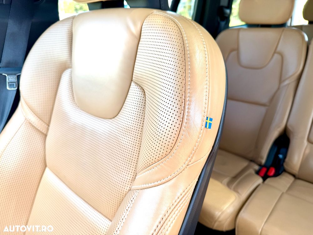 Volvo XC 90 - 7