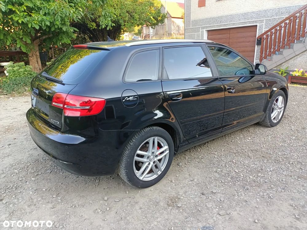 Audi A3 Sportback - 5