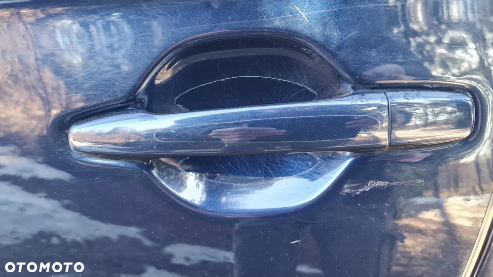 Mitsubishi Outlander - 15