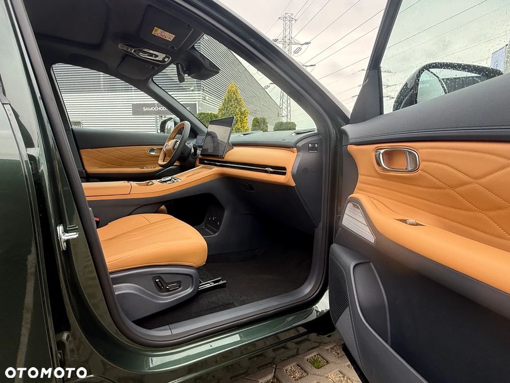 Geely Starray - 9