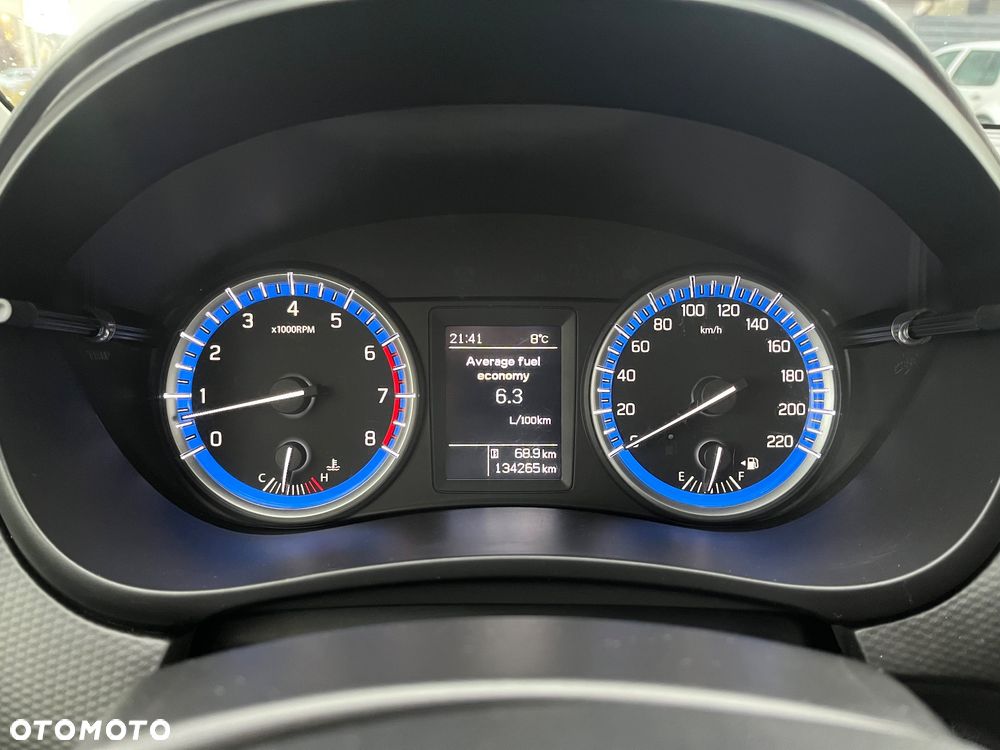 Suzuki SX4 1.6 Premium - 28