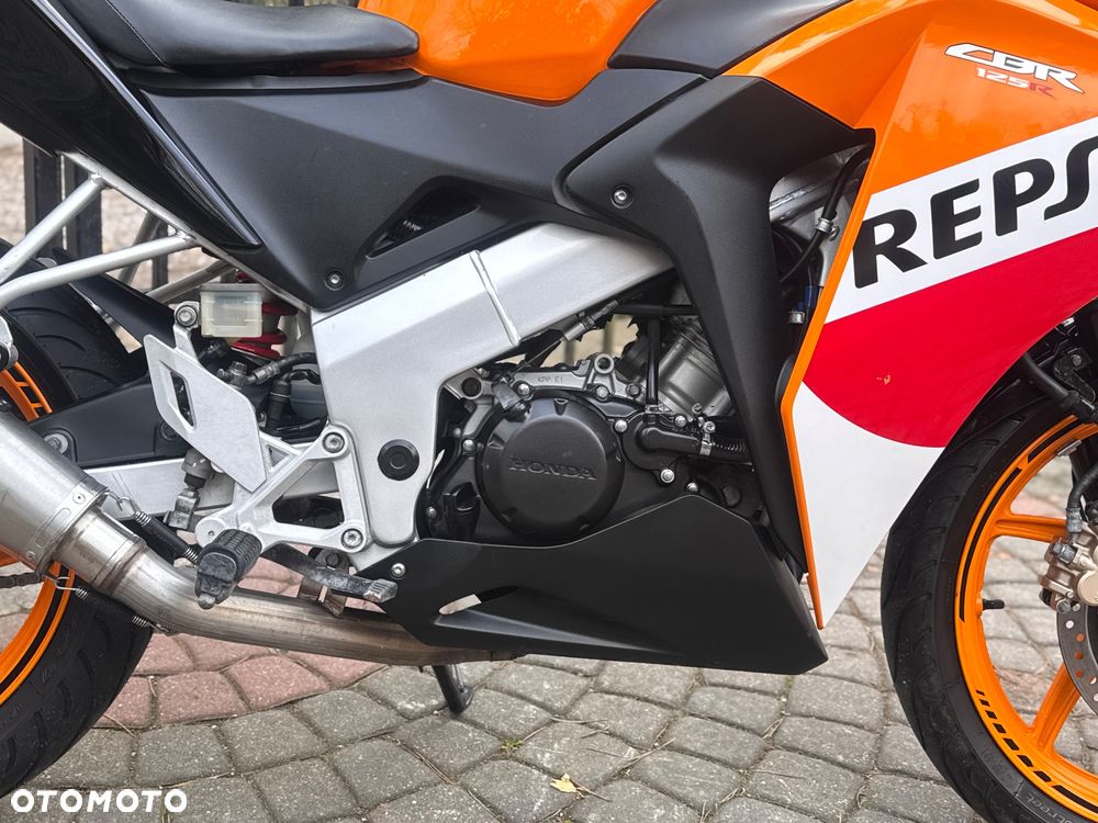 Honda CBR - 13