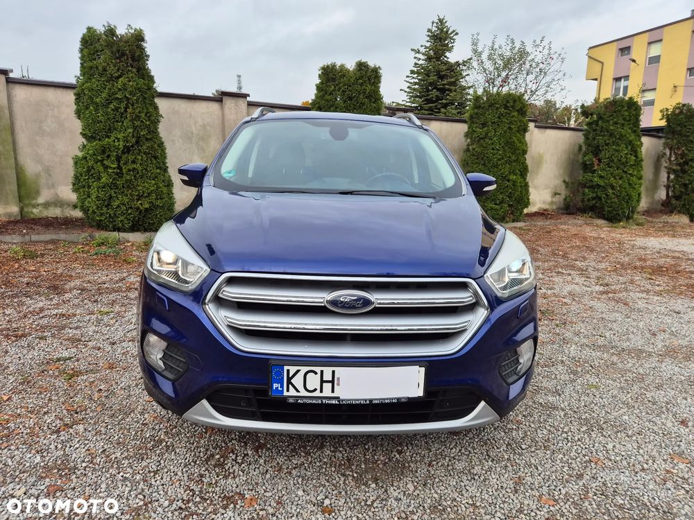 Ford Kuga 2.0 TDCi 2x4 Titanium - 10