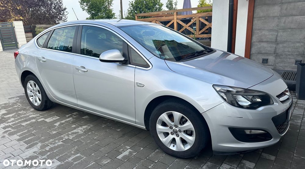 Opel Astra 1.4 T Active - 5