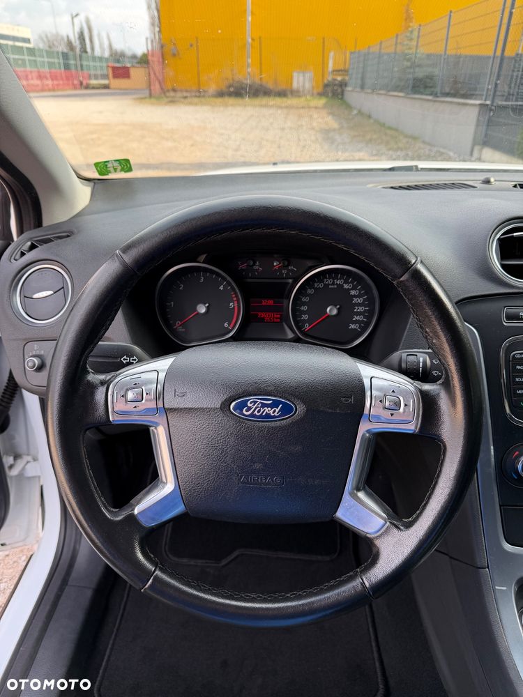 Ford Mondeo 2.0 TDCi Titanium - 15