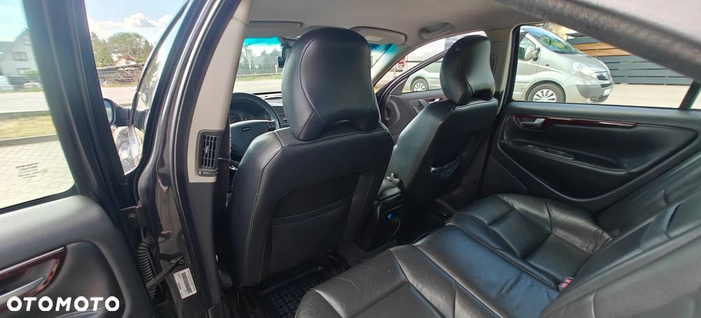 Volvo S60 - 17