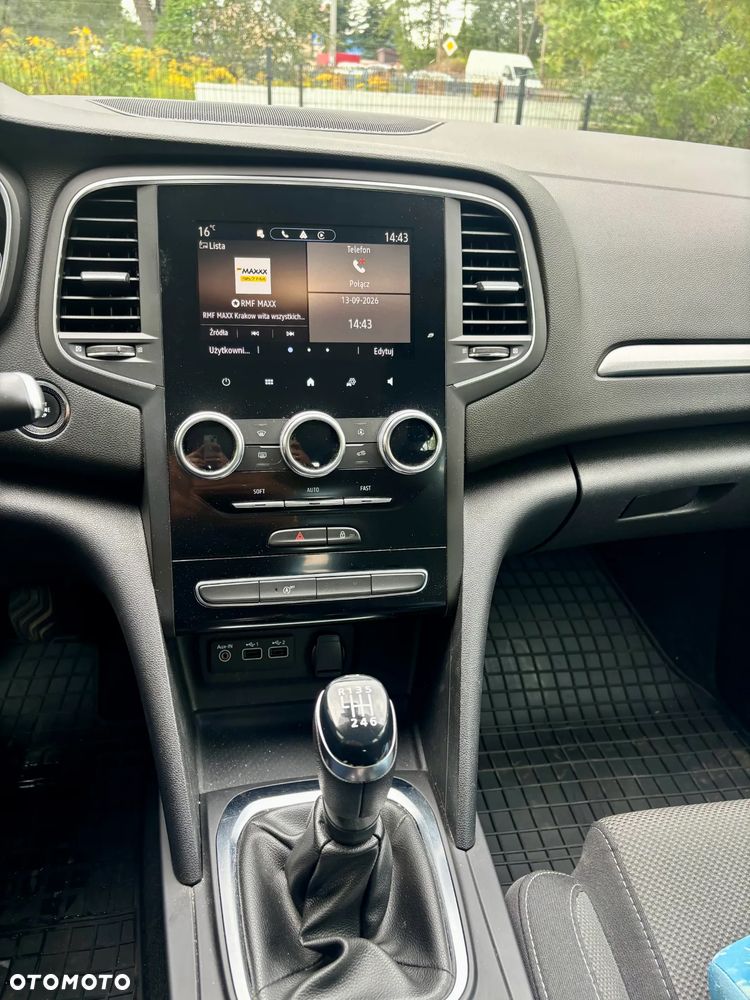 Renault Megane 1.3 TCe FAP Equilibre - 11