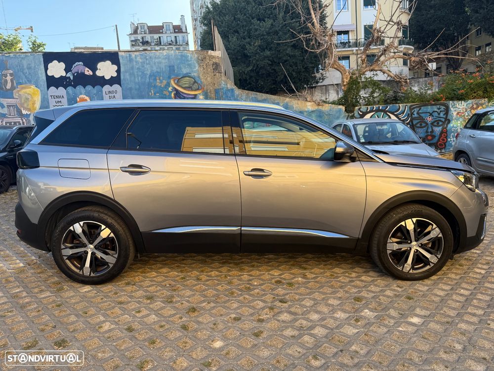 Peugeot 5008 1.5 BlueHDi Allure EAT8 - 1