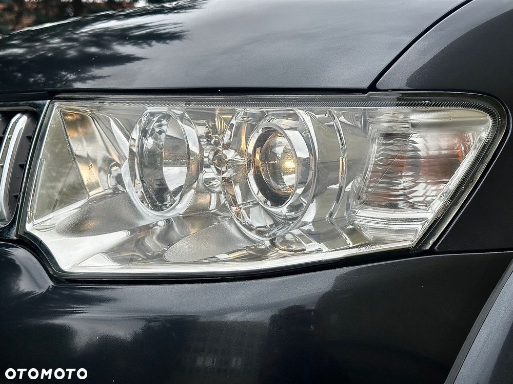 Mitsubishi L200 2.5 DID DC Instyle HP - 37