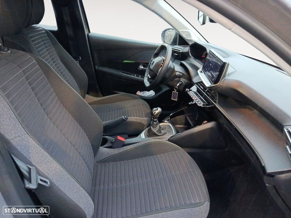 Peugeot 208 1.2 PureTech Allure - 15