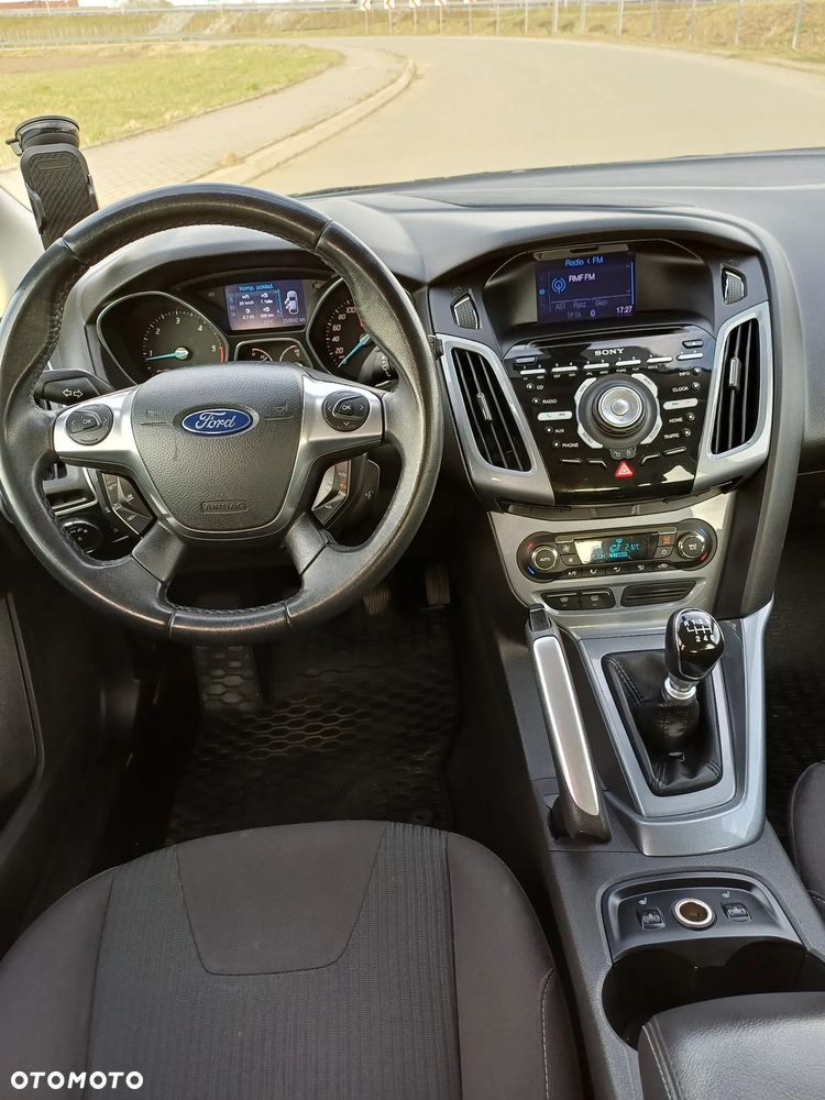 Ford Focus - 17