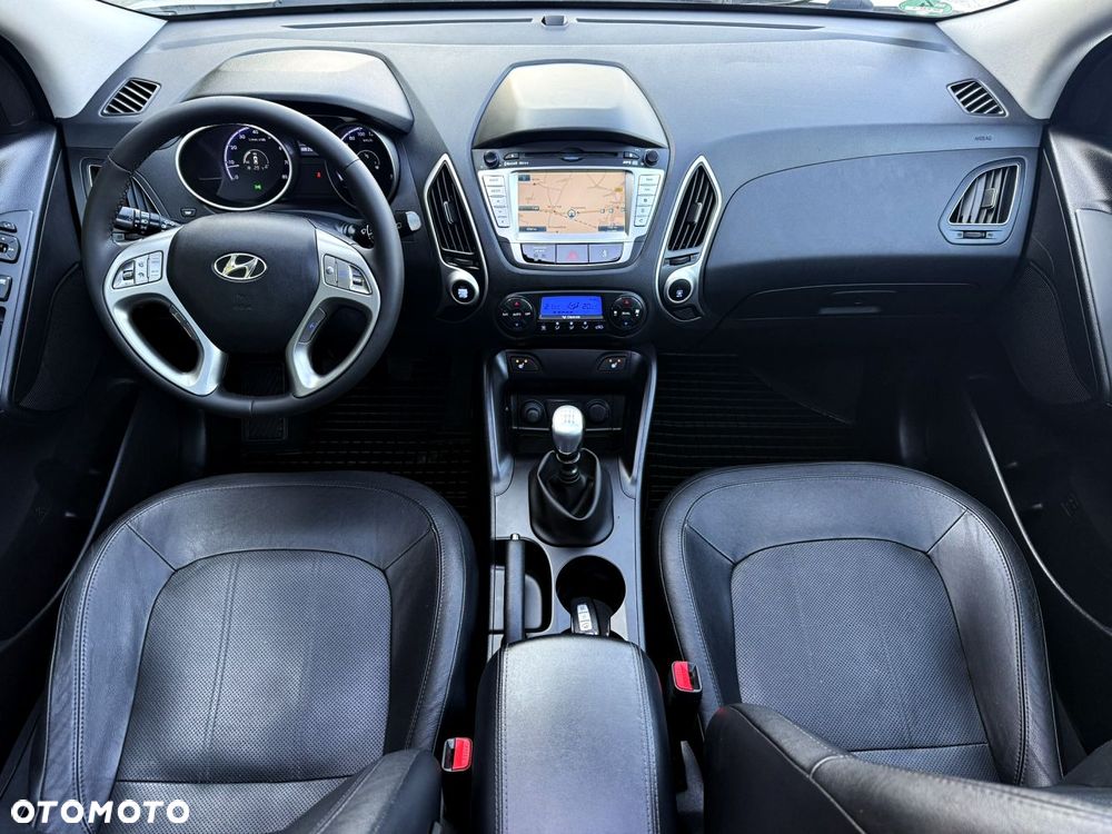 Hyundai ix35 - 24