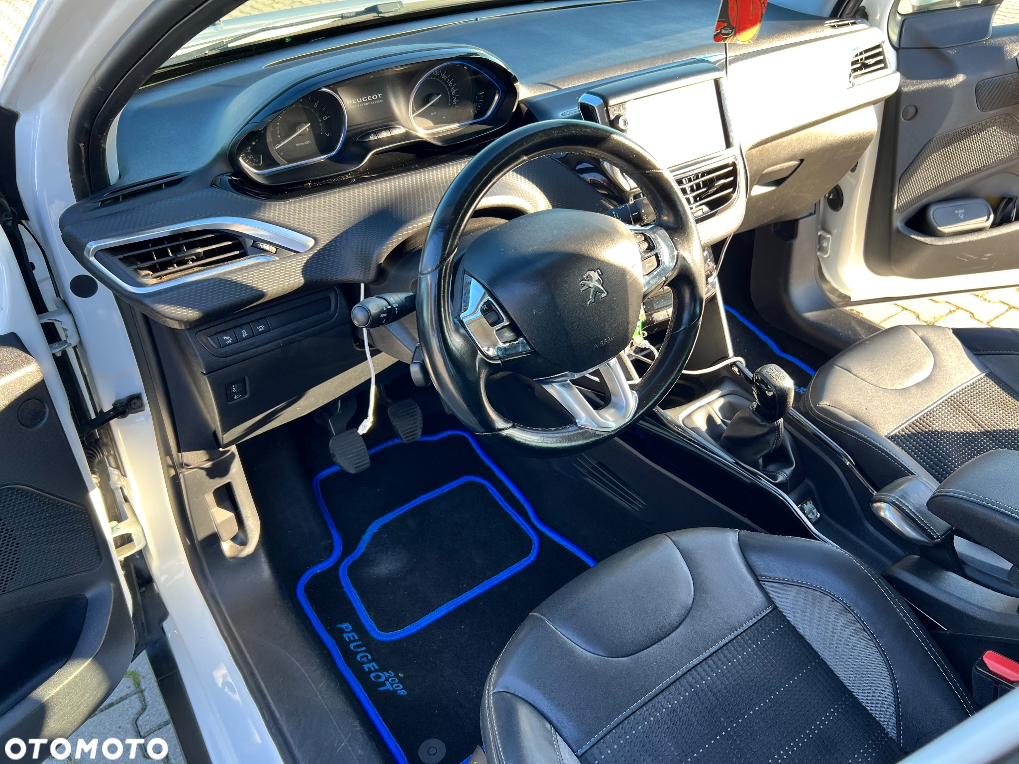 Peugeot 2008 PureTech 110 Stop&Start Allure - 10