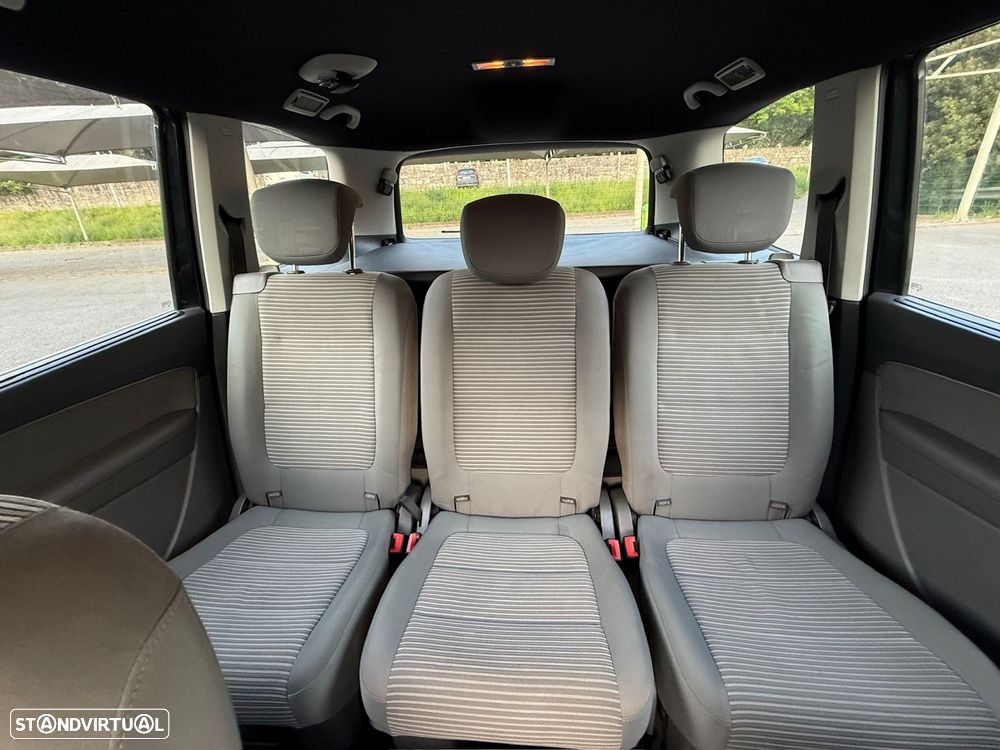 VW Sharan 2.0 TDI Confortline - 22