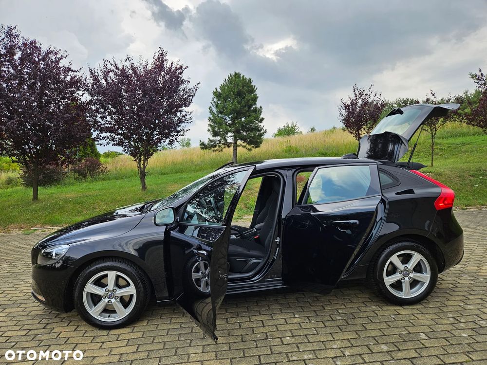 Volvo V40 T4 Kinetic - 37