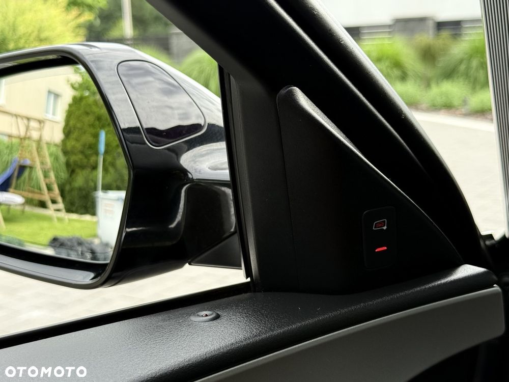 Audi A6 Avant 3.0 TDI S tronic - 24