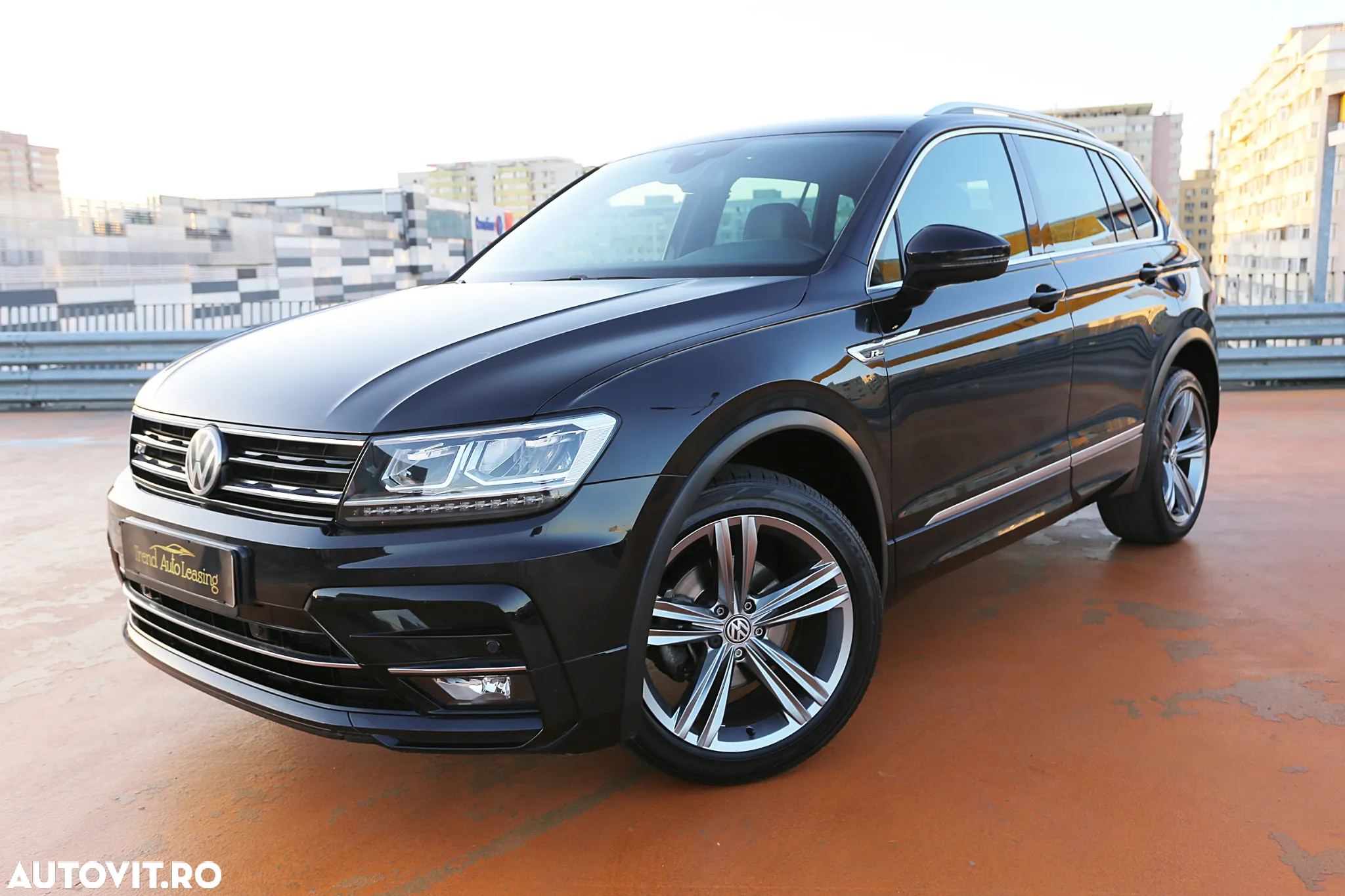 Volkswagen Tiguan 2.0 TDI 4Mot DSG Highline - 3