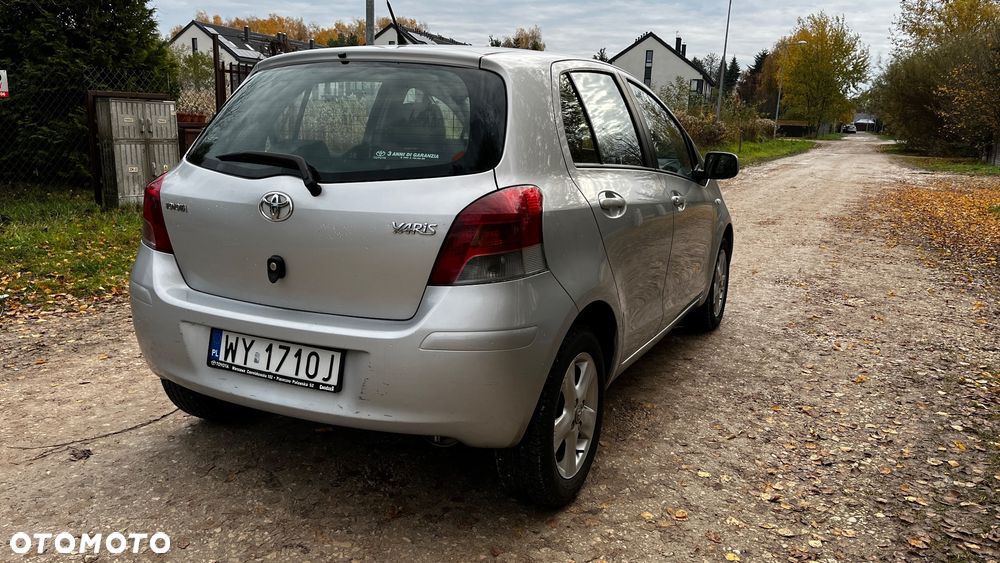 Toyota Yaris 1.0 Terra A/C - 7