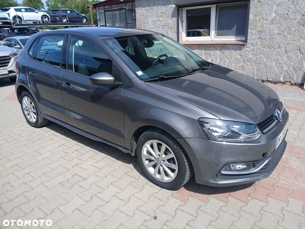 Volkswagen Polo 1.4 TDI Blue Motion Technology Lounge - 12