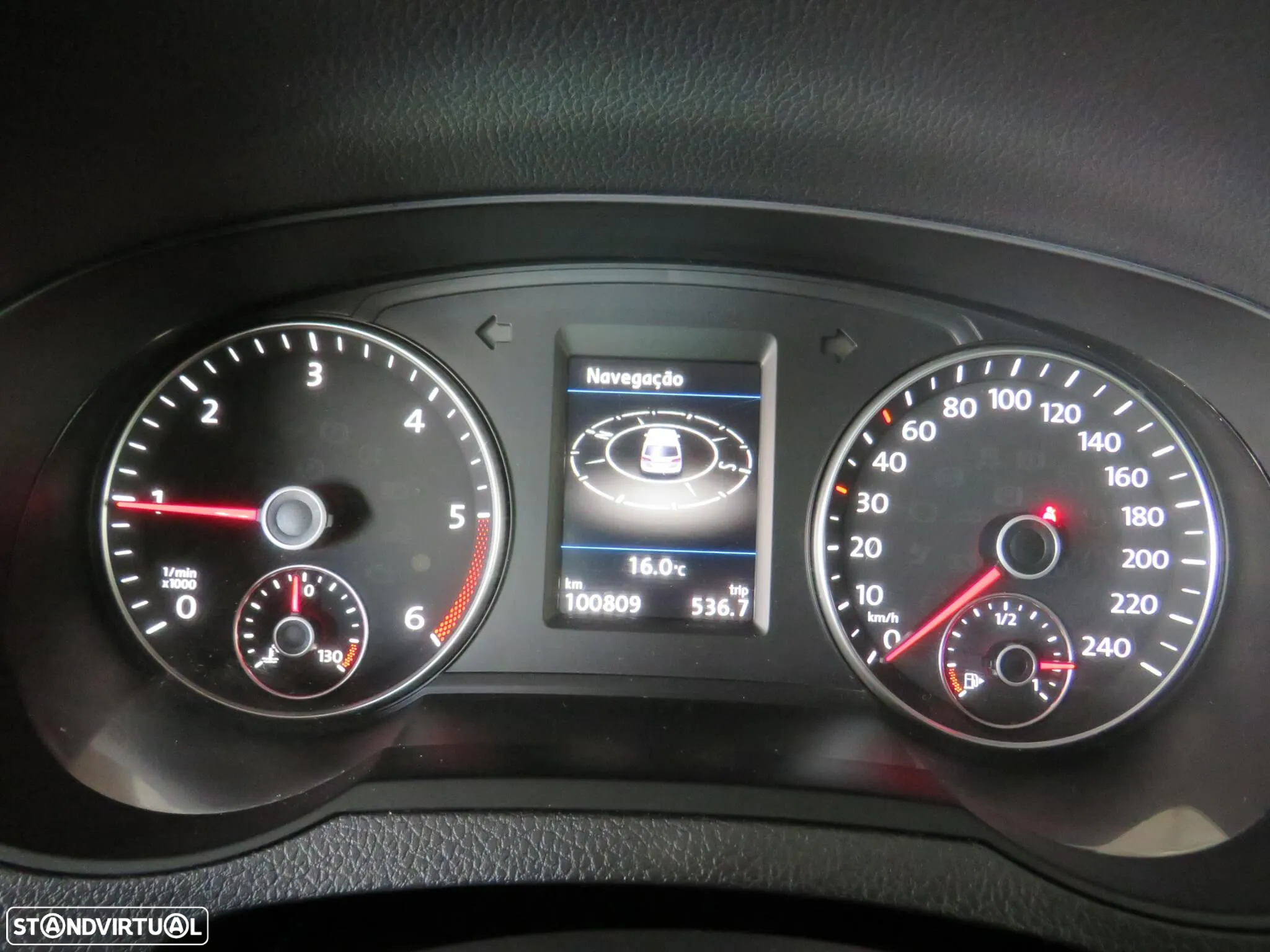 VW Sharan 2.0 TDI Highline DSG - 24