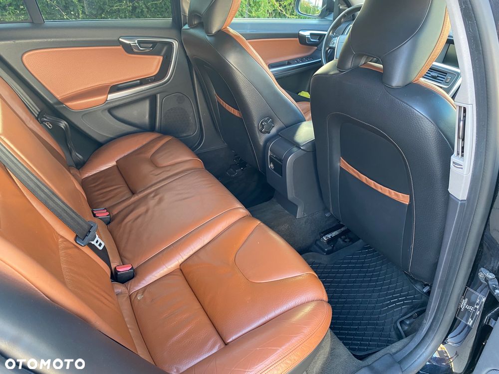 Volvo V60 - 15