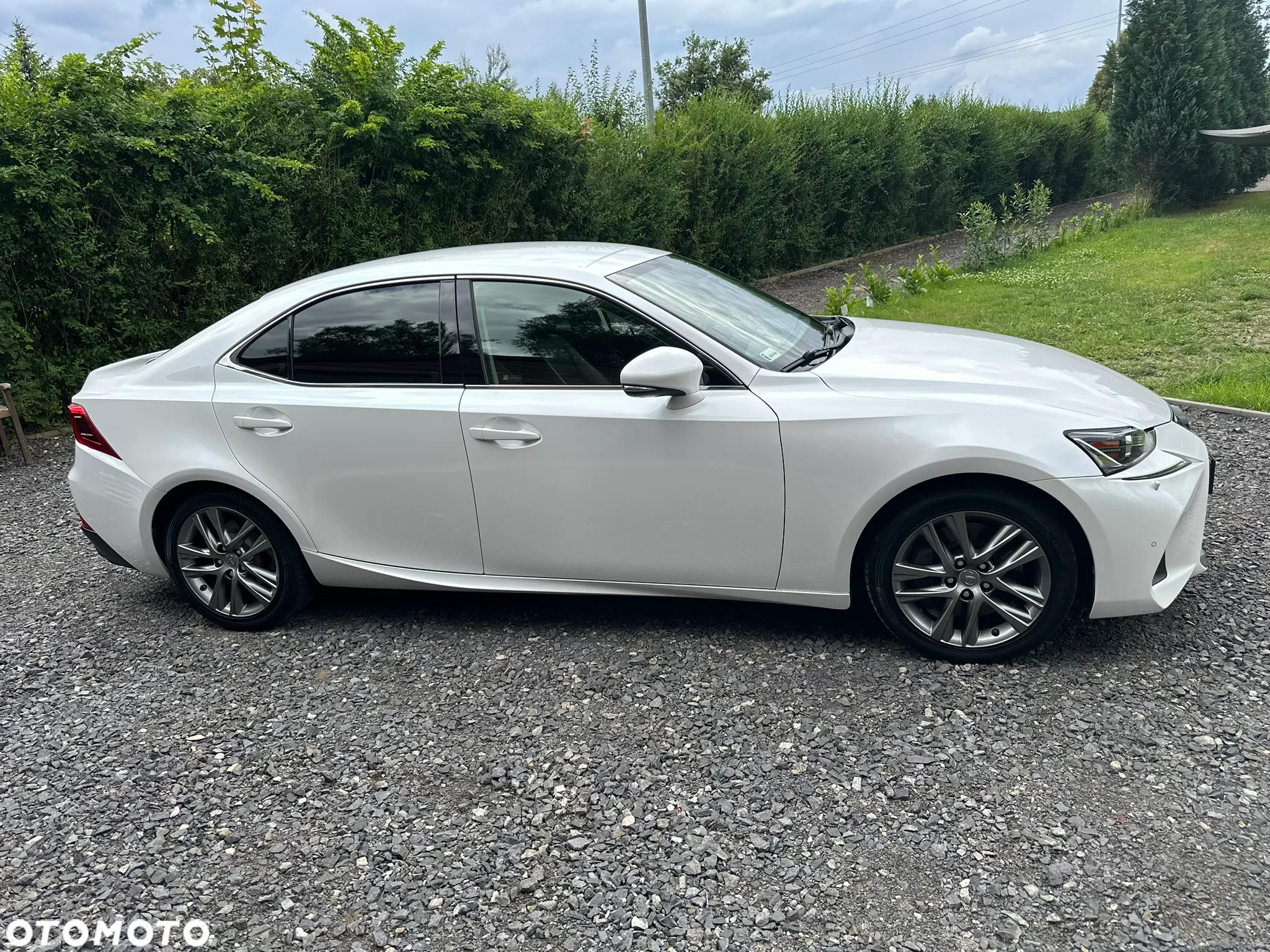 Lexus IS 200t / 300 Elegance - 34