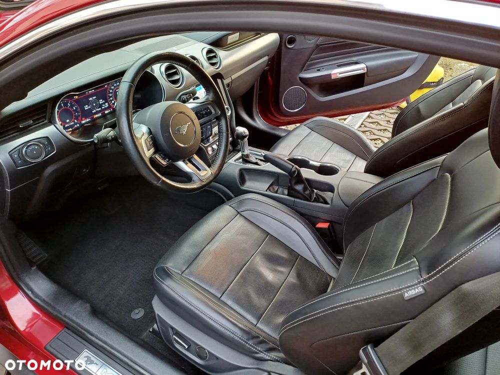 Ford Mustang 5.0 V8 GT - 30