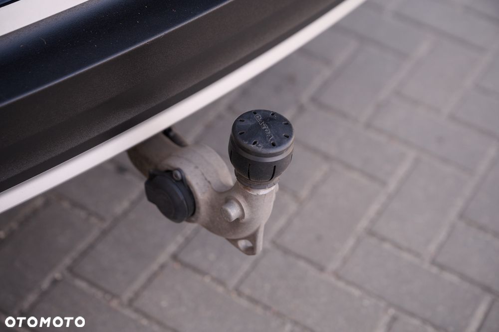 Volvo XC 40 T3 Momentum Pro - 27