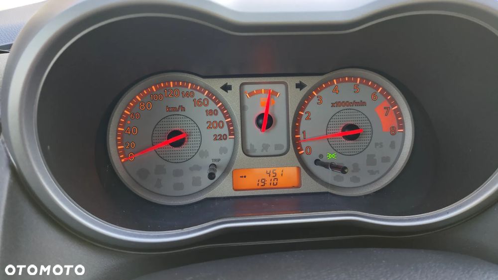 Nissan Note 1.6 Tekna - 11