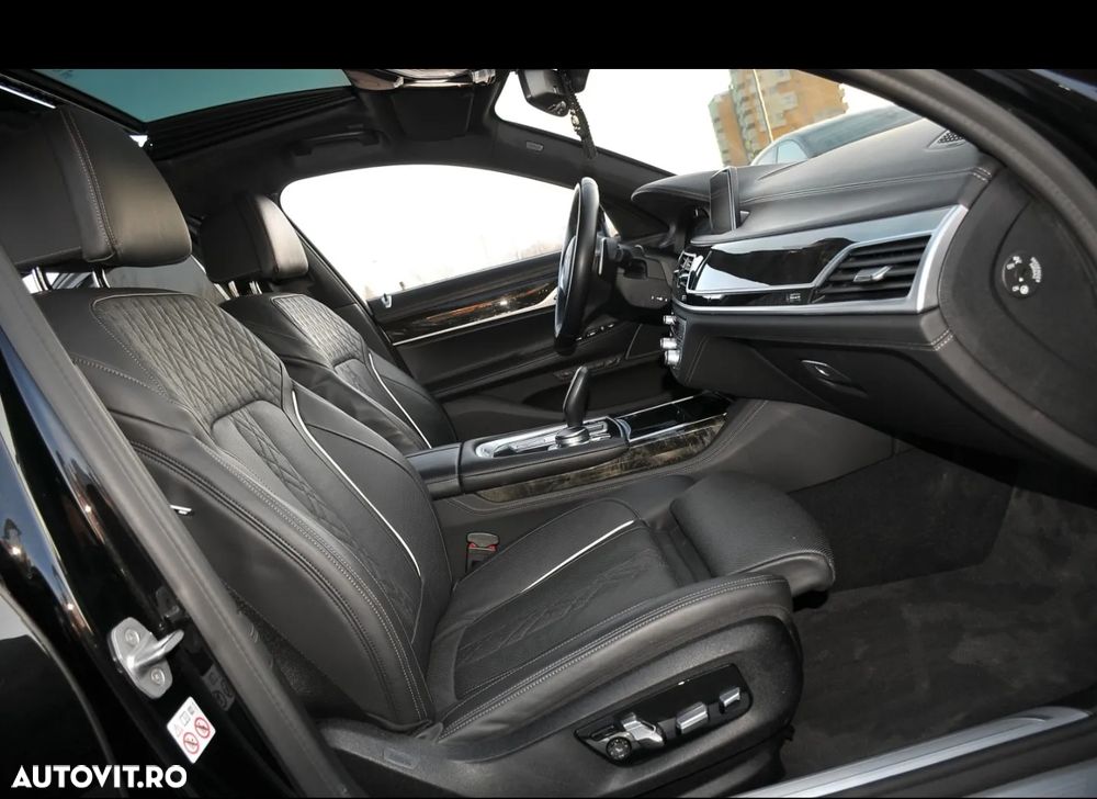 BMW Seria 7 740d xDrive - 37