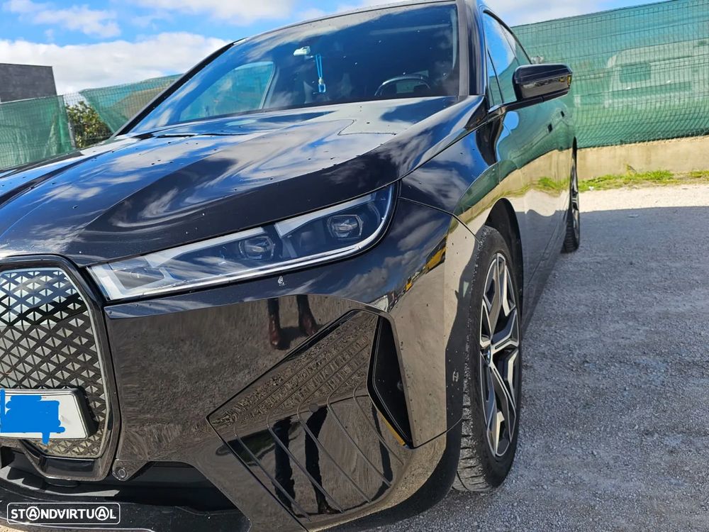 BMW iX xDrive40 - 4