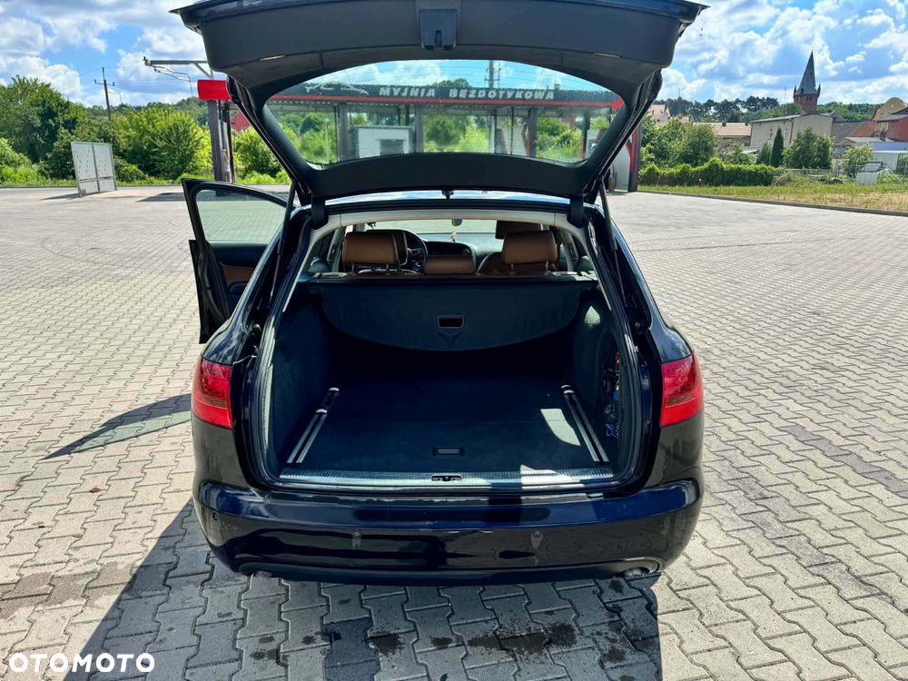 Audi A6 Avant - 9