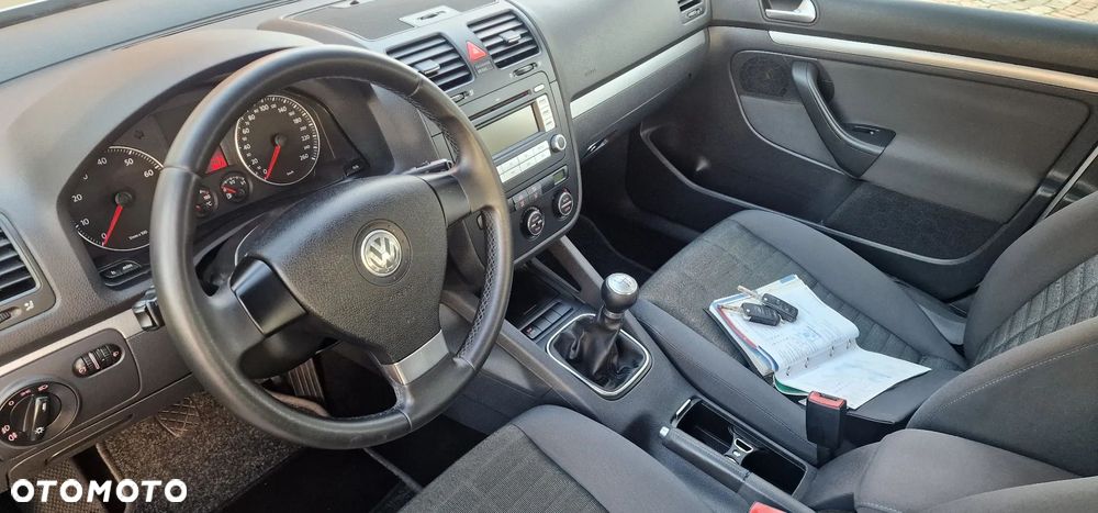 Volkswagen Golf 1.6 Tour Edition - 8