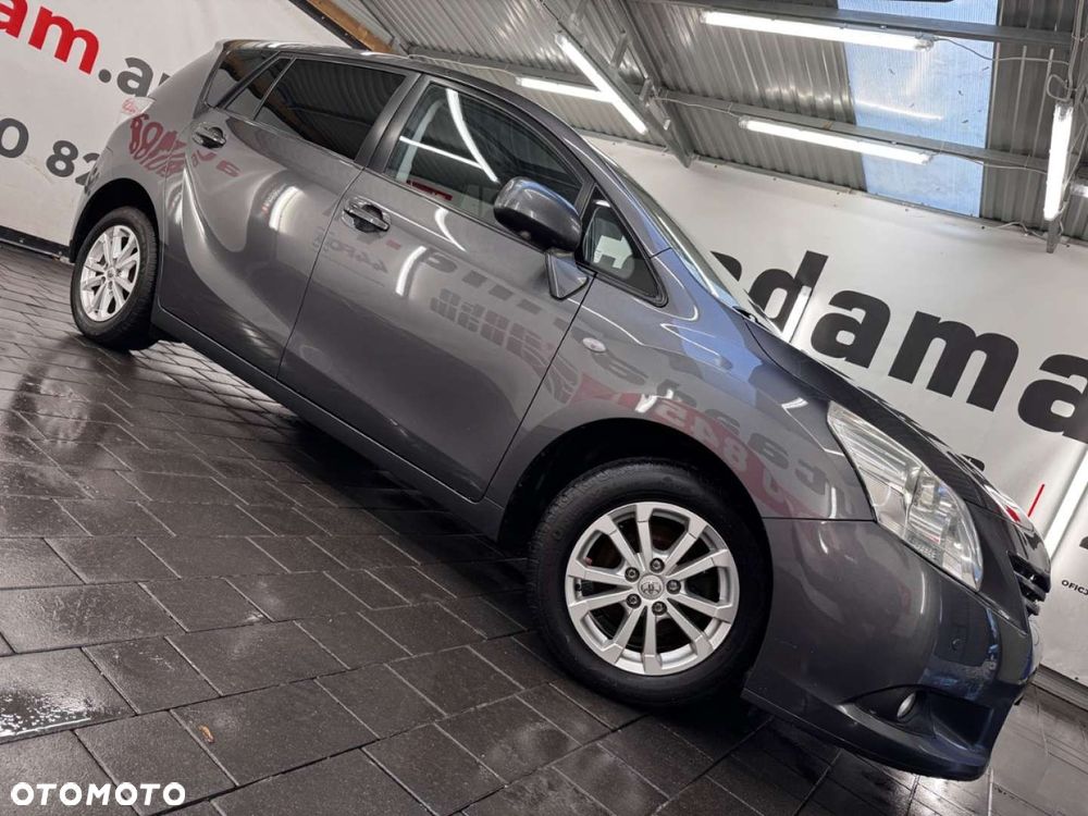 Toyota Verso - 16