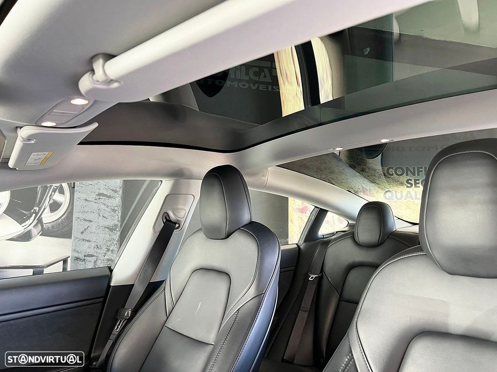 Tesla Model 3 Performance Dual Motor AWD - 12