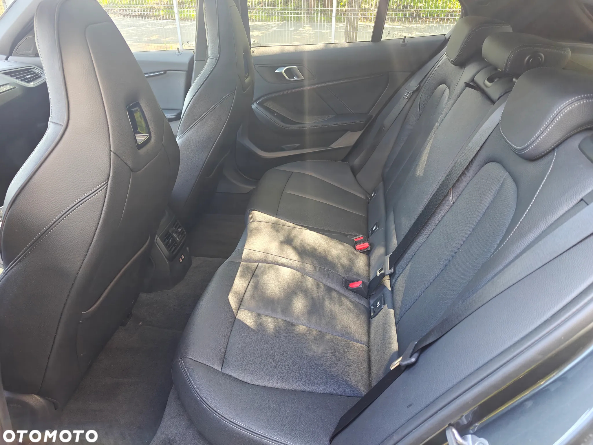 BMW Seria 1 118i - 5