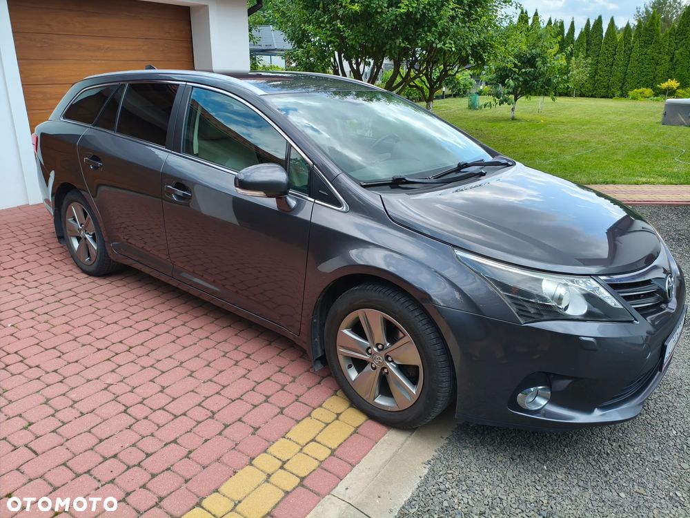 Toyota Avensis 2.0 Prestige MS - 3
