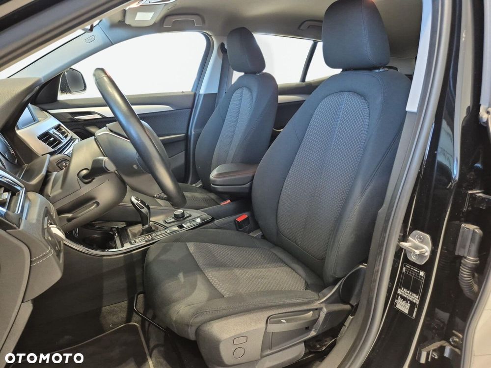 BMW X2 sDrive18i GPF Advantage - 10