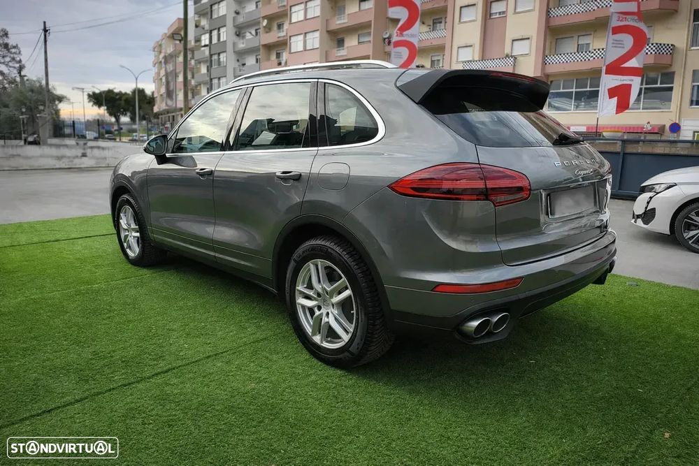 Porsche Cayenne S E-Hybrid - 5