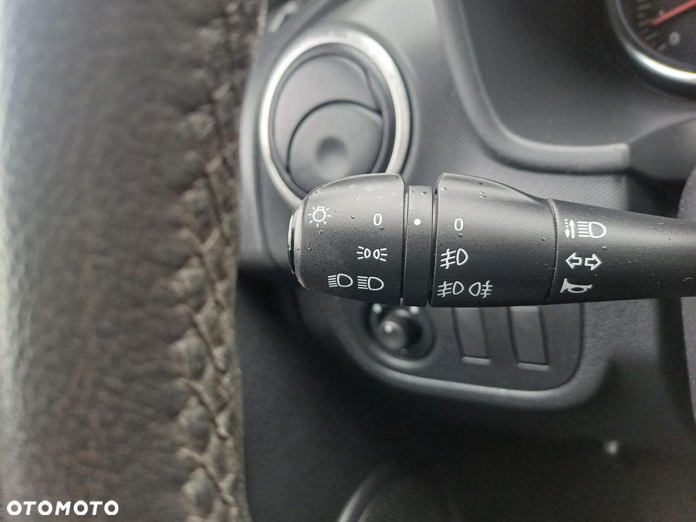 Dacia Sandero - 24