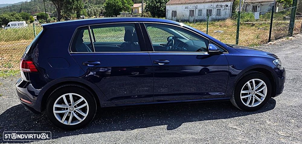 VW Golf 1.6 TDI Confortline - 7