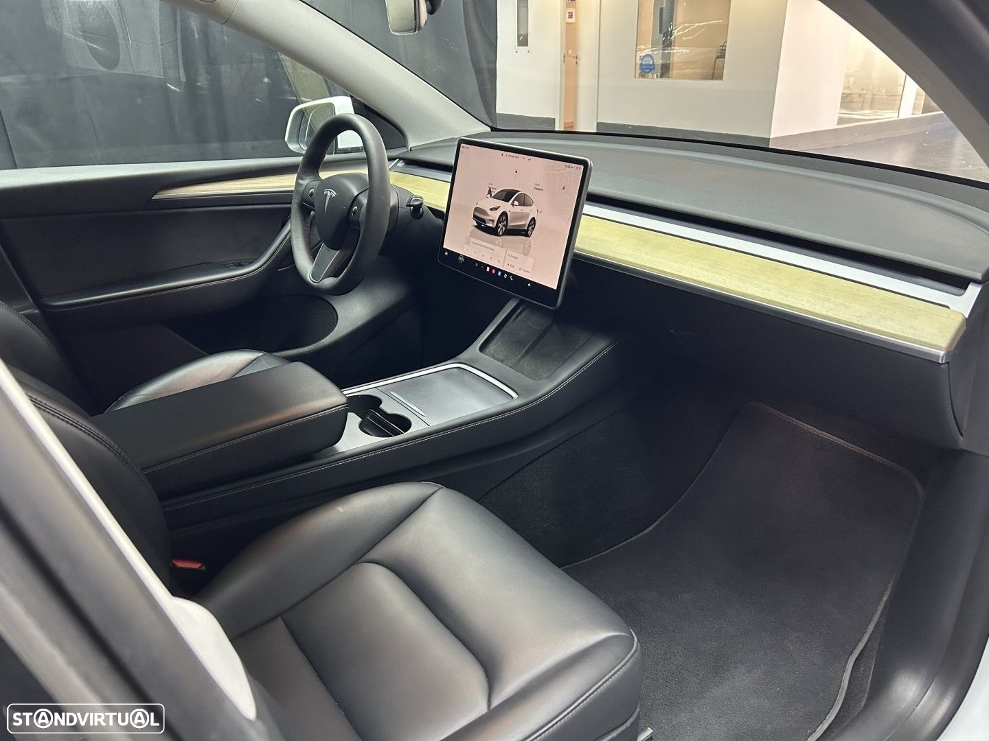 Tesla Model Y Tração Traseira - 12